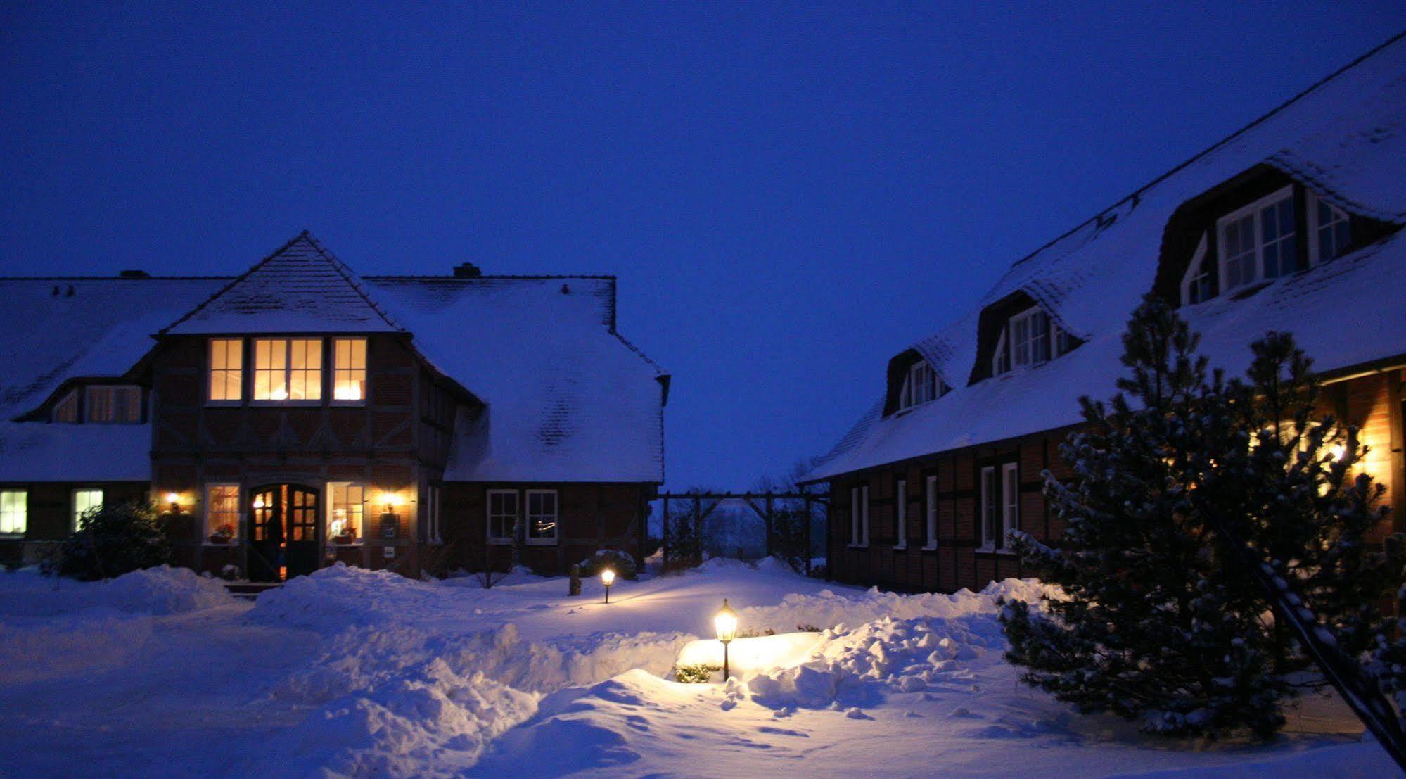 Flair Seehotel Zielow Ludorf ภายนอก รูปภาพ